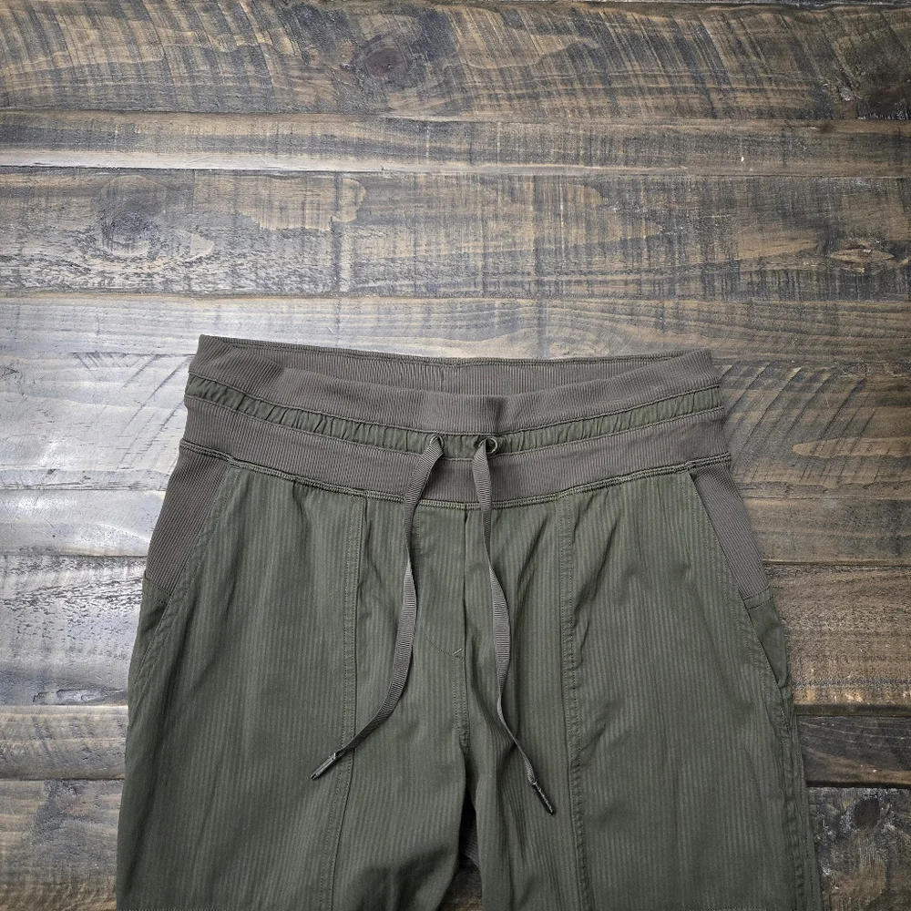 LULULEMON Dance Studio Crop Pants | 4